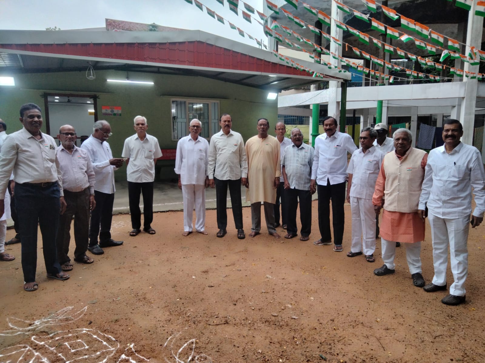 Group photo at Senior Citizen Bhavan on the 79th Indepndance day.jpg